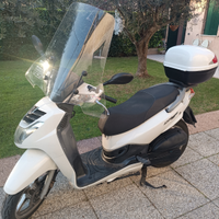 Scooter lxr 200