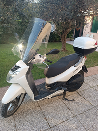 Scooter lxr 200