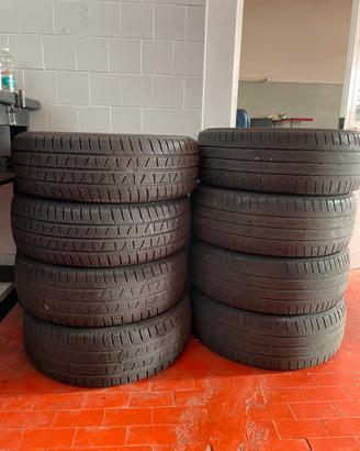 PIRELLI 235/65R16C ( seminuove )
