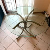 Tavolo rotondo in cristallo