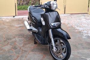 Aprilia Scarabeo 500 light i.e.