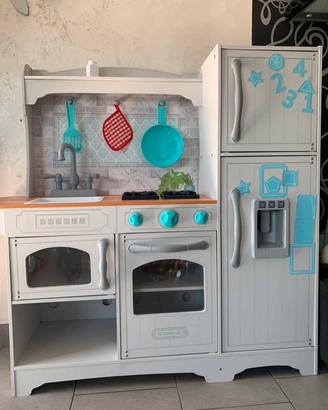 cucina giocattolo