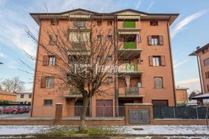 BILOCALE RECENTE COSTRUZIONE CON GARAGE E POSTO AU