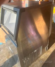 Fabbricatore di ghiaccio