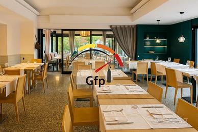 GFP - RISTORANTE NEL CENTRO DEL PAESE