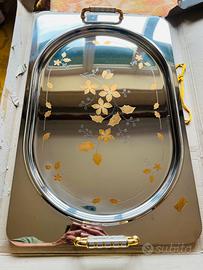 Vassoio in oro e acciaio inox