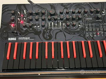 Korg Minilogue Bass   Analogico 4 voci