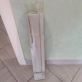 Tapparella veneziana per finestre regolabile.Nuova