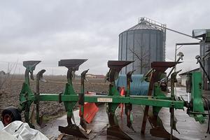 Aratro quadrivomero VITTONE