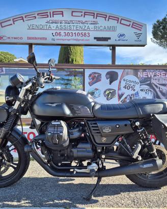 Moto Guzzi V7 III Stone Night Pack unipro fullopt