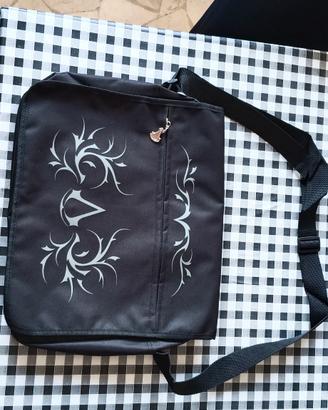 Borsa Assassin's Creed 