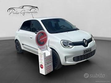 RENAULT Twingo SCe 65 CV Urban Night SOLI 14.000KM