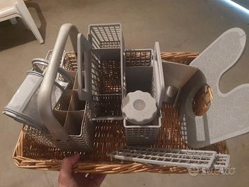 RICAMBI Usati x  LAVASTOVIGLIE WHIRLPOOL 