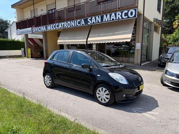 TOYOTA - Yaris - 1.3 5p. Navi #UNICOPROPRIETARIO