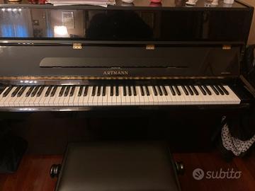 Pianoforte verticale Artmann