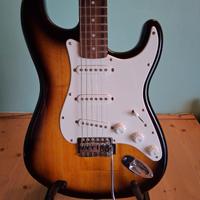 chitarra elettrica Fender Squier Bullet Strat