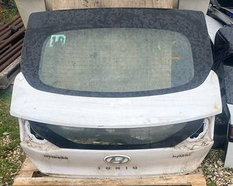 Hyundai ioniq 2016> Portellone