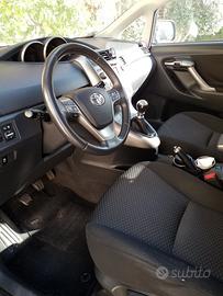 TOYOTA COROLLA VERSO 2.0 D4D