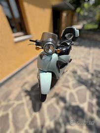 Aprilia Scarabeo 125 Rotax 2000 – Marciante