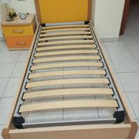 Struttura letto con rete in doghe