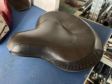 Sella Cross Bones Harley Davidson