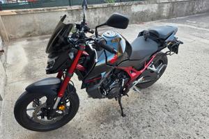 Honda hornet 750 2024