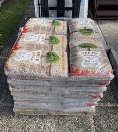 PELLET STABRAWA ABETE A1 En PLUS 72 SACCHI €440