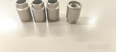 Bulloni per sensori tpms