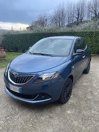 Lancia Y Hybrid