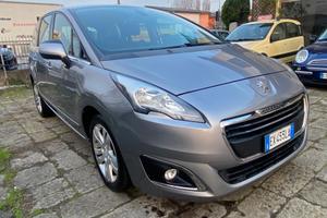 Peugeot 5008 1.6 HDi 115CV Allure