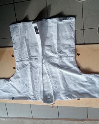 abbigliamento karate 