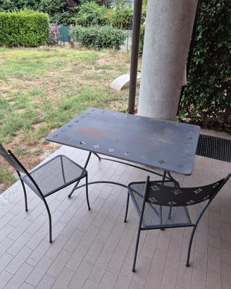 tavolo da giardino in ferro con 2 sedie 