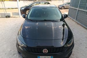 Fiat Tipo 1.6 Mjt S&S 5 porte S-Design