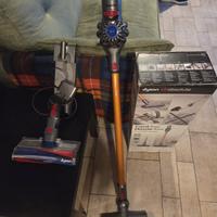 Dyson V8 Absolute