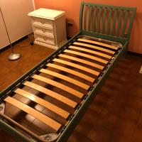 Letto singolo con materasso