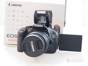 CANON EOS 600D+18-55 STABILIZZATO