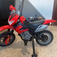 Moto elettrica bambino