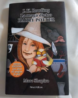 Libro intitolato "J.K. Rowling. La .... dietro Ha"