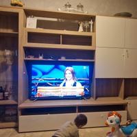 Mobile sala.l,armadio camera,e vetrinette.