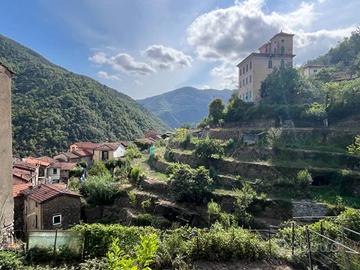 Casa indipendente di 80 m² con 3 locali a Camporos