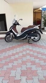 Piaggio Beverly 300