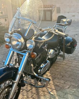 Kawasaki vn 800 ( classic ) 37000 km- Accessoriata