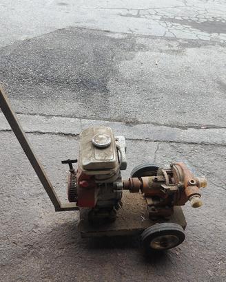 pompa a motore rotta