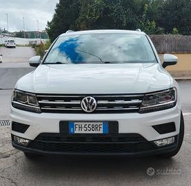 VOLKSWAGEN Tiguan 2.0 TDI SCR BUSINESS BMT