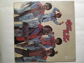The Mighty Clouds of Joy, Kickin' LP