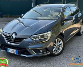 Renault Megane Mégane Sporter dCi 8V 110 CV EDC En