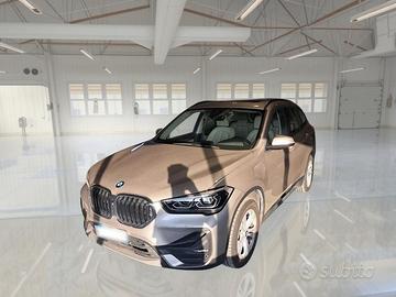 BMW X1 XDRIVE 25E BUSINESS ADVANTAGE AUTOMATICO SU