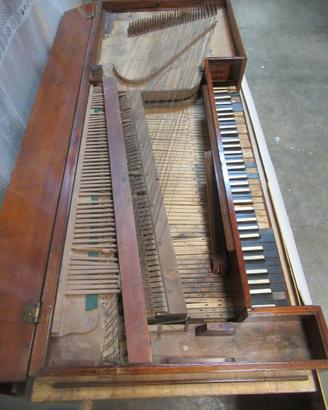 Fortepiano da tavolo antico