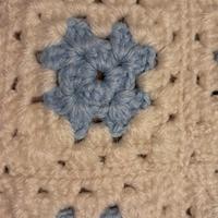 copertina lana neonato uncinetto