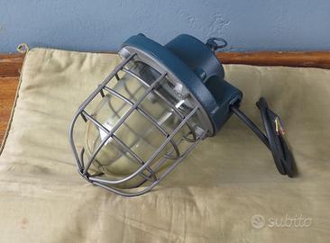 LAMPADA INDUSTRIALE LOFT RESTAURATA